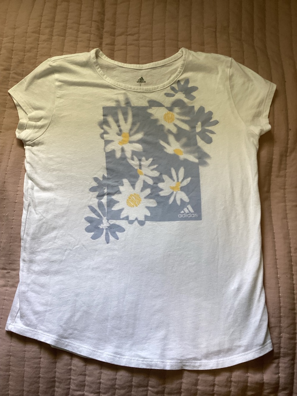 Kids size L Adidas White daisy Graphic Tee